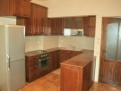 ПРОДАДЕН!Тристаен луксозен апартамент в Гръцка махала